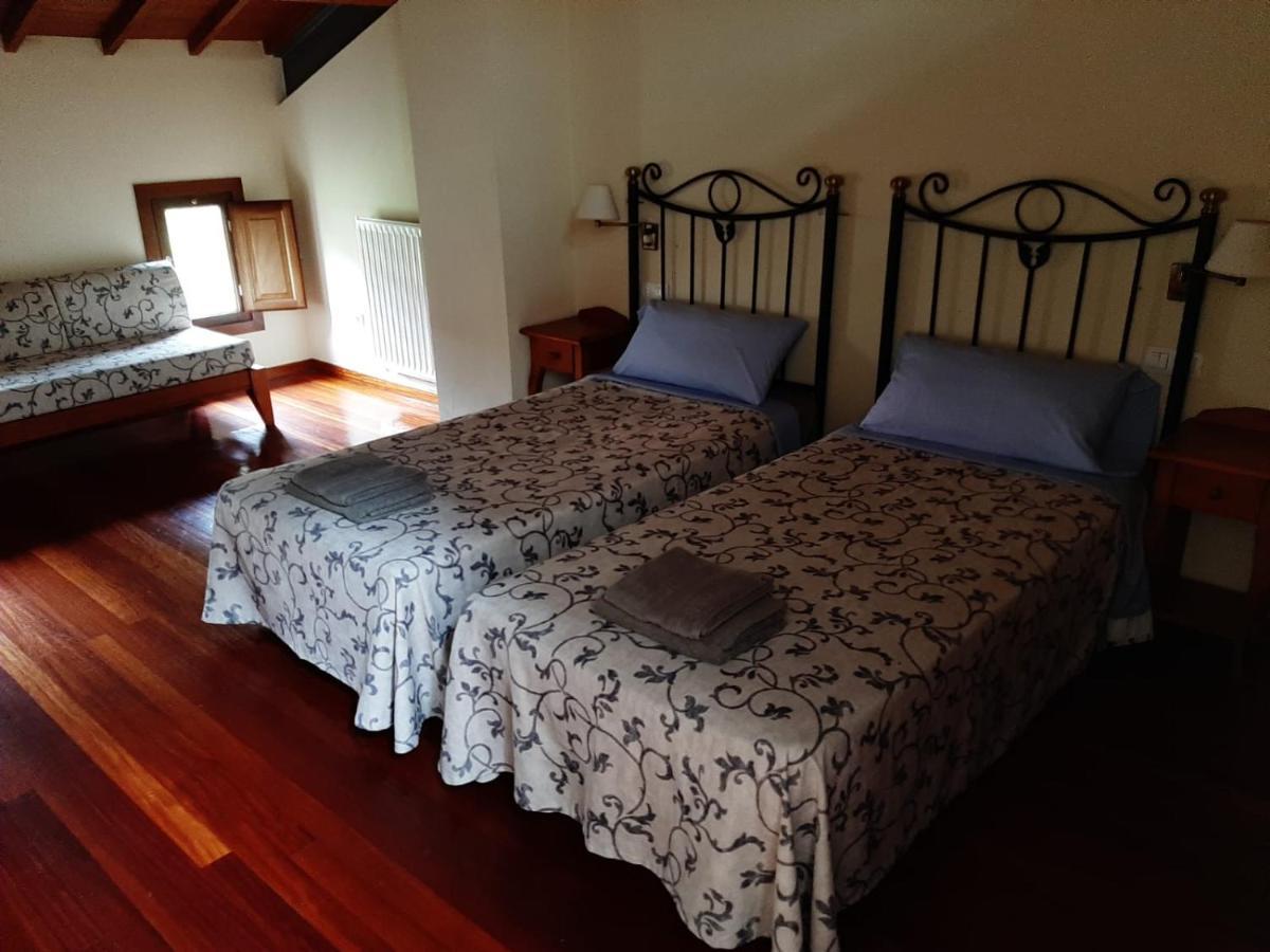 Acea Do Bubal Guest House Ourense Bagian luar foto