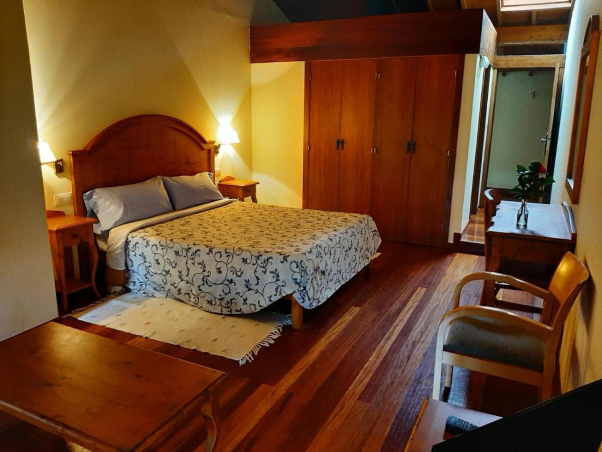 Acea Do Bubal Guest House Ourense Bagian luar foto